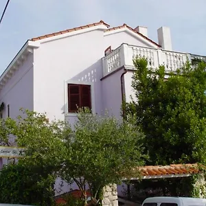 Jovic , Mali Lošinj Horvátország